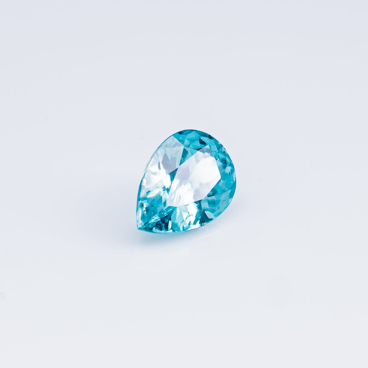 "BOREAS" - PEAR-SHAPED BLUE ZIRCON-2