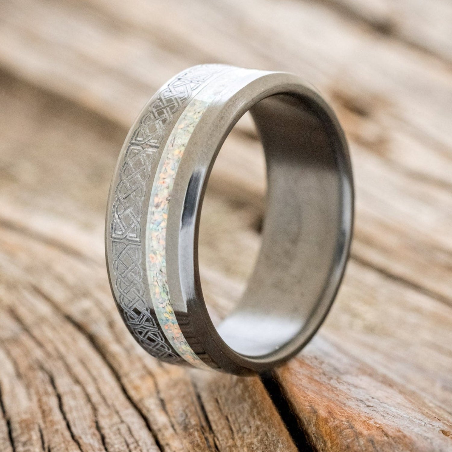 "VERTIGO" - CELTIC SAILOR'S KNOT ENGRAVED WITH FIRE & ICE OPAL WEDDING RING-4