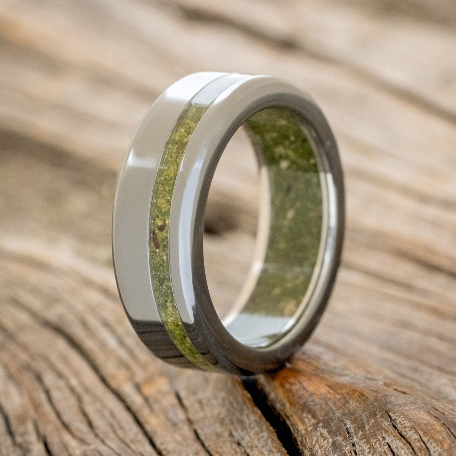 "VERTIGO" - MOSS INLAY & LINING WEDDING RING-6