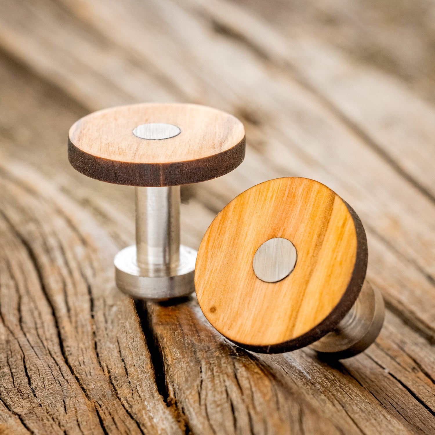 BETHLEHEM OLIVE WOOD CUFFLINKS-2