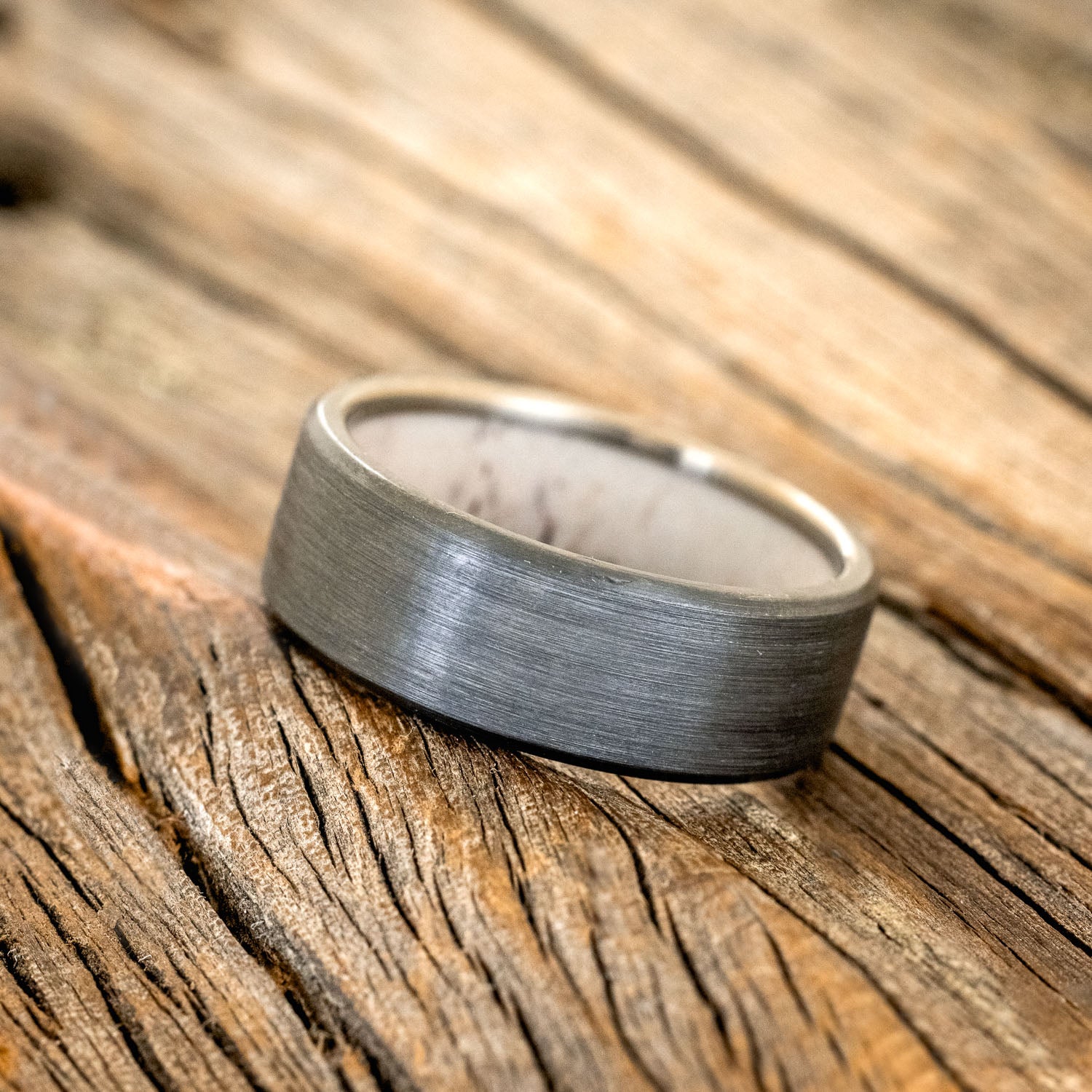 ANTLER LINED WEDDING RING WITH A BRUSHED FINISH-5
