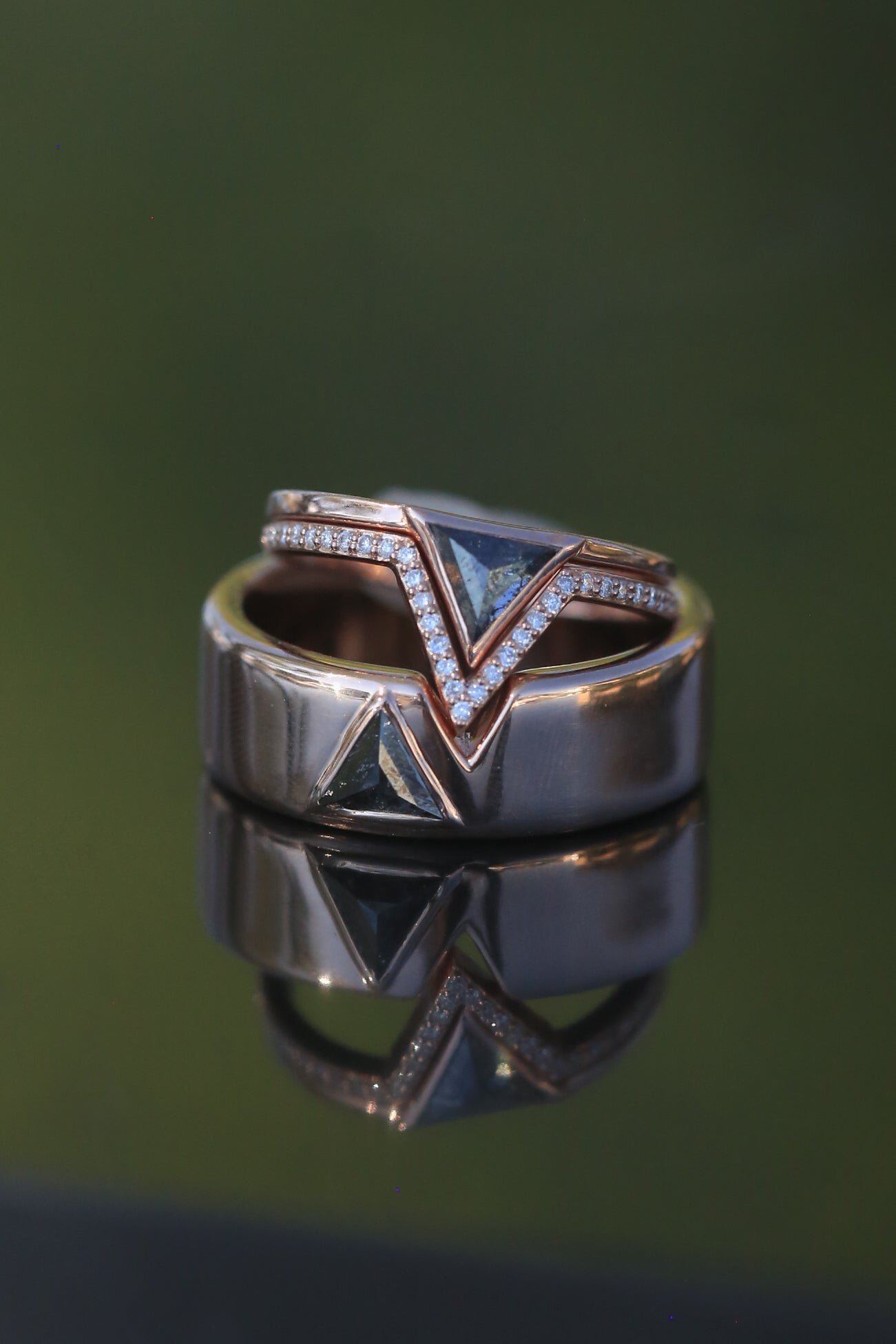 "THE POWER COUPLE" - MATCHING SET OF TRIANGLE SHAPED SALT & PEPPER DIAMOND WEDDING RINGS-12