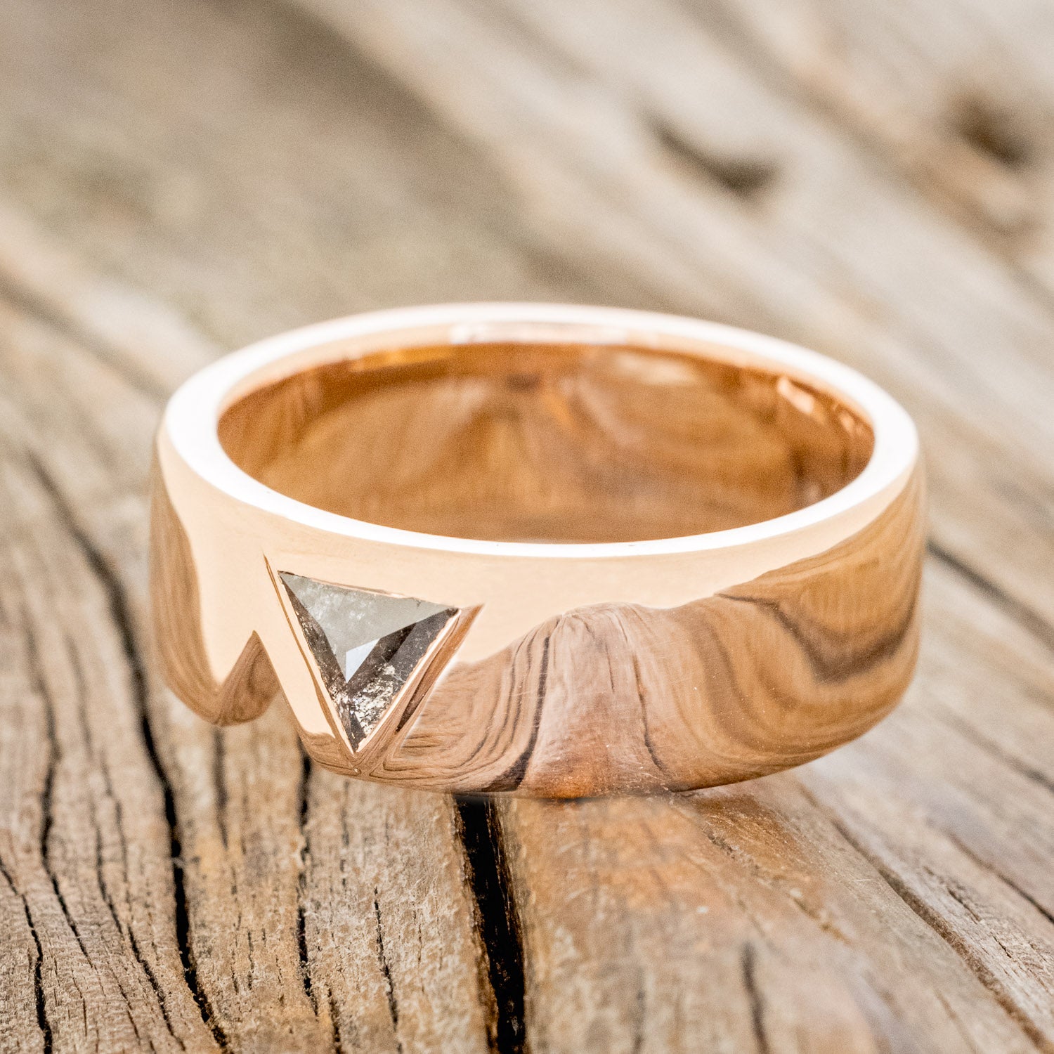 "THE POWER COUPLE" - MATCHING SET OF TRIANGLE SHAPED SALT & PEPPER DIAMOND WEDDING RINGS-6