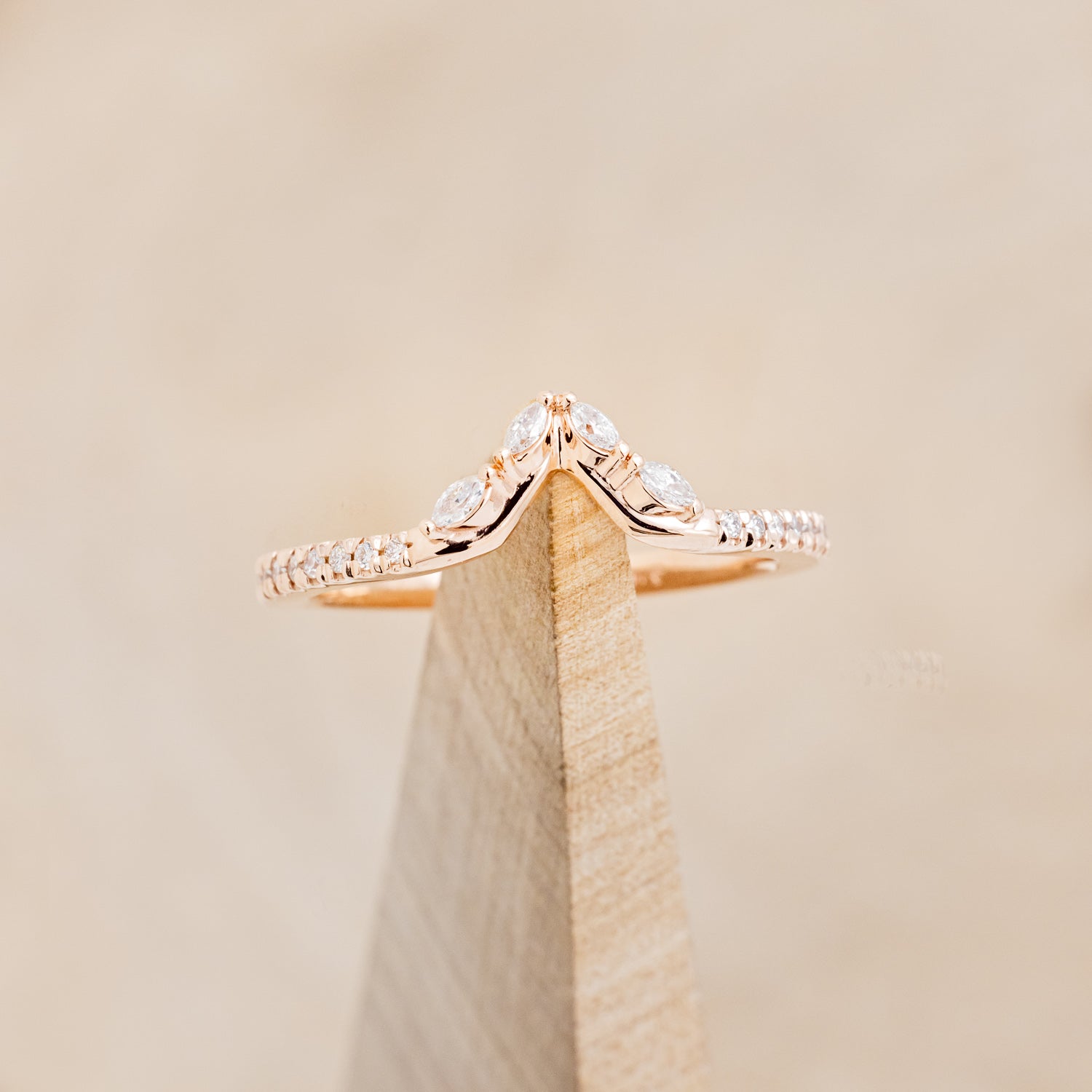 "NORTH STAR" - OVAL LAB-GROWN ALEXANDRITE ENGAGEMENT RING WITH DIAMOND ACCENTS & TRACER-31