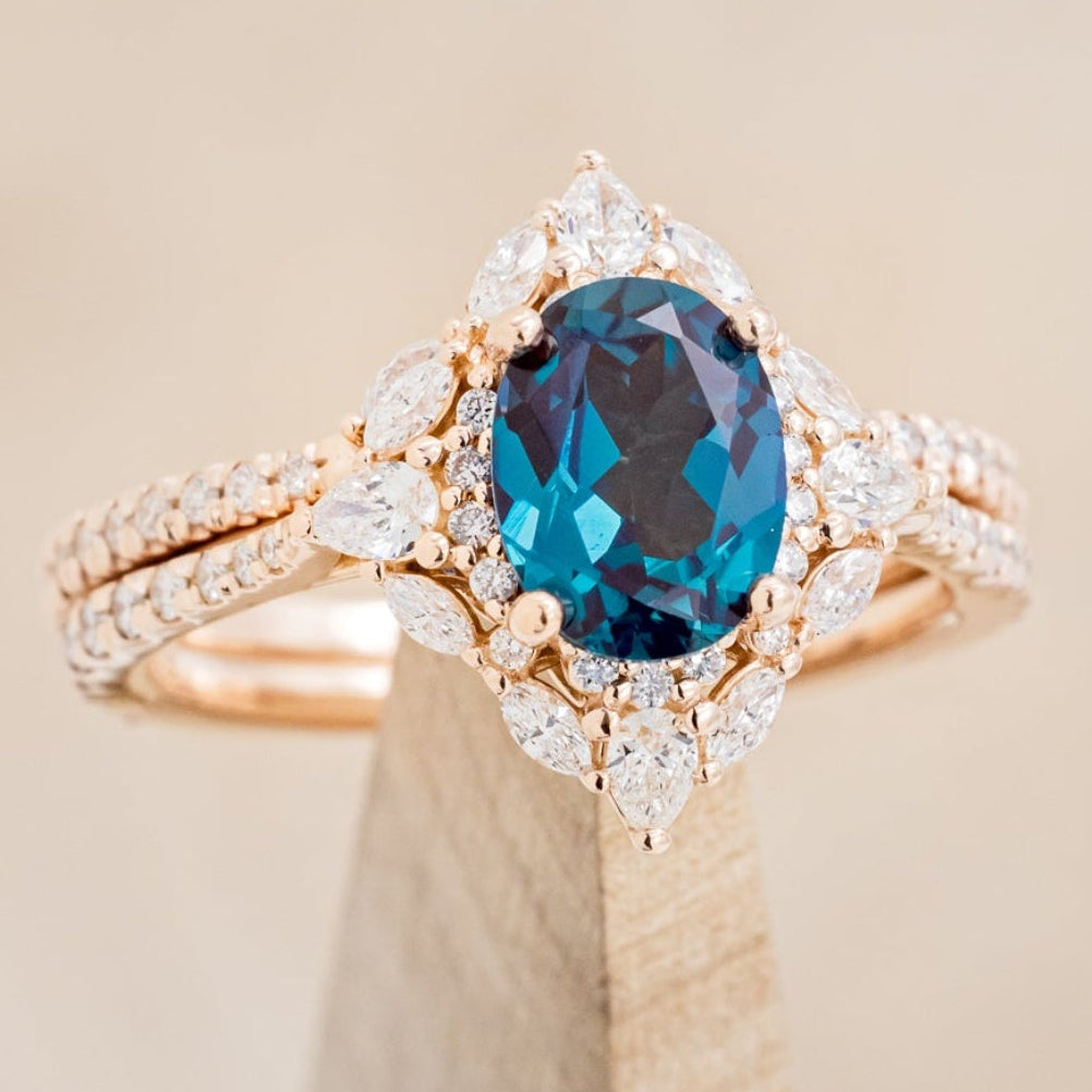 "NORTH STAR" - OVAL LAB-GROWN ALEXANDRITE ENGAGEMENT RING WITH DIAMOND ACCENTS & TRACER-14