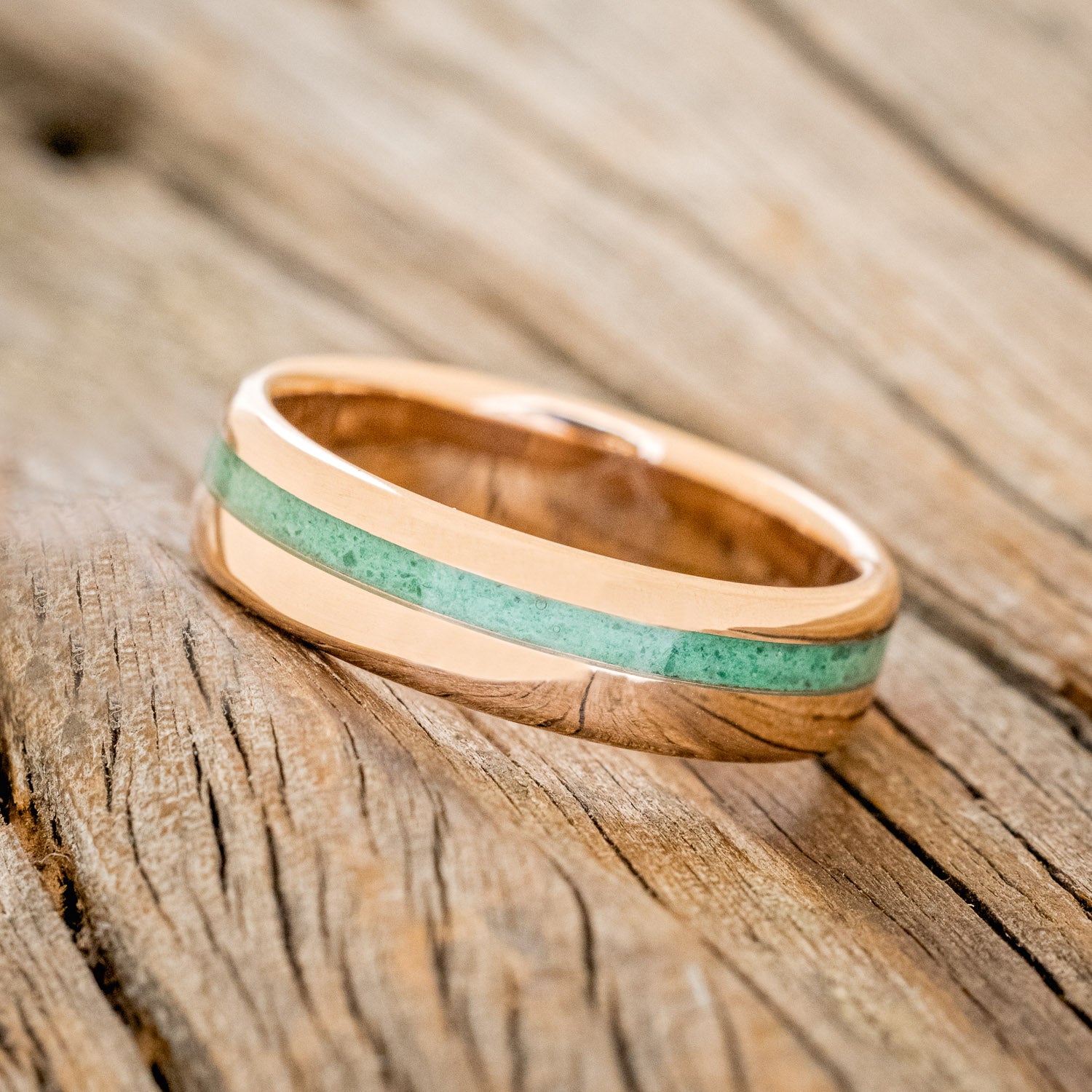 "VERTIGO" - MALACHITE WEDDING RING FEATURING A 14K GOLD BAND-5