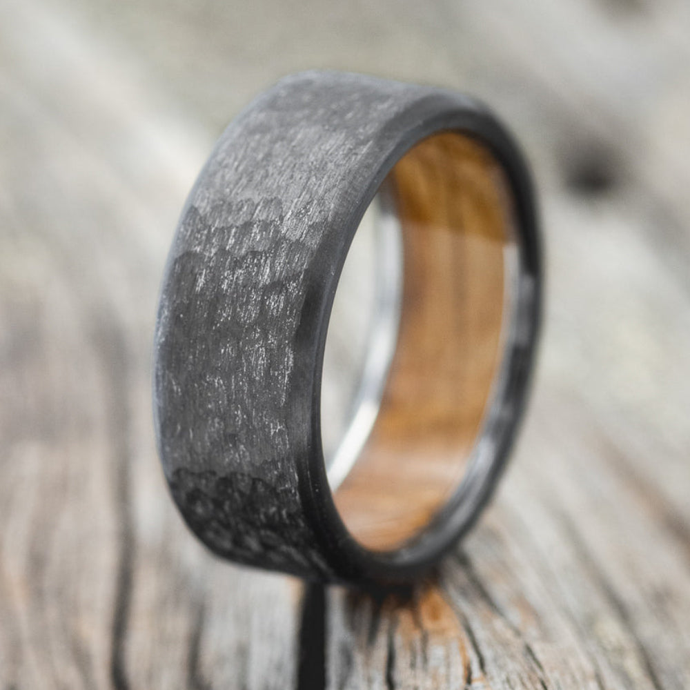 HAMMERED WEDDING BAND WITH WHISKEY BARREL LINING-7