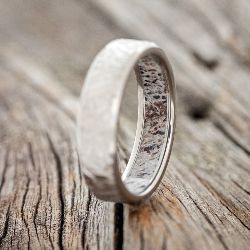 ANTLER LINED WEDDING BAND WITH CROSSHATCHED FINISH