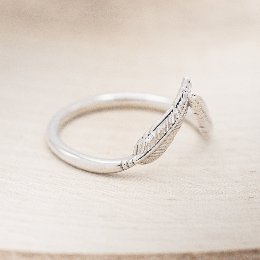 "FALA" - FEATHER ACCENTED TRACER WEDDING BAND-8