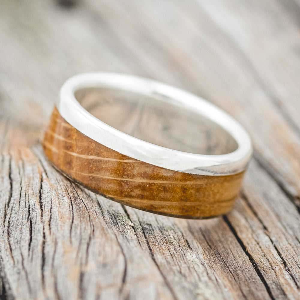 "EZRA" - WHISKEY BARREL OAK WEDDING BAND-6