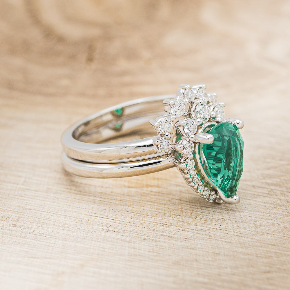 "LAVERNA" - PEAR-SHAPED LAB-GROWN EMERALD ENGAGEMENT RING WITH DIAMOND HALO-3