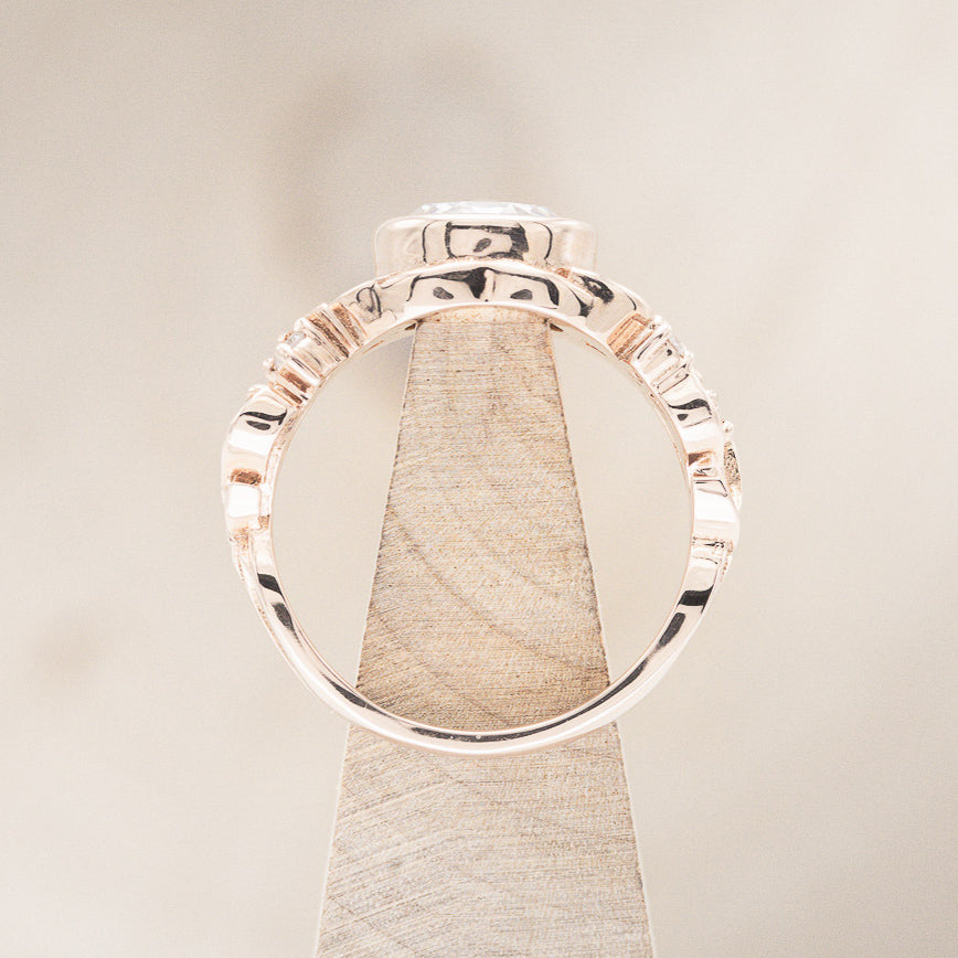 "ELORA" - OVAL ROSE CUT MOISSANITE ENGAGEMENT RING WITH DIAMOND ACCENTS-7