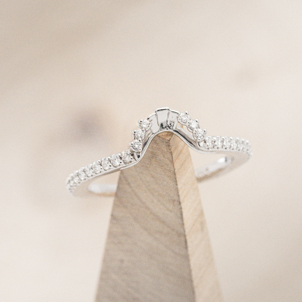 "THEIA" - PEAR-SHAPED MOISSANITE ENGAGEMENT RING WITH DIAMOND TRACER-15