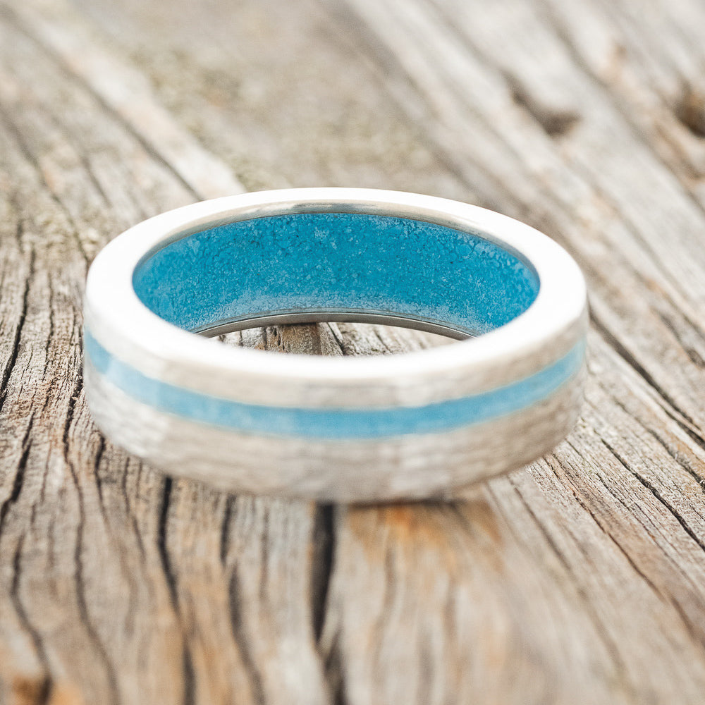 "VERTIGO" - TURQUOISE INLAY & LINED WEDDING BAND WITH A HAMMERED FINISH-6