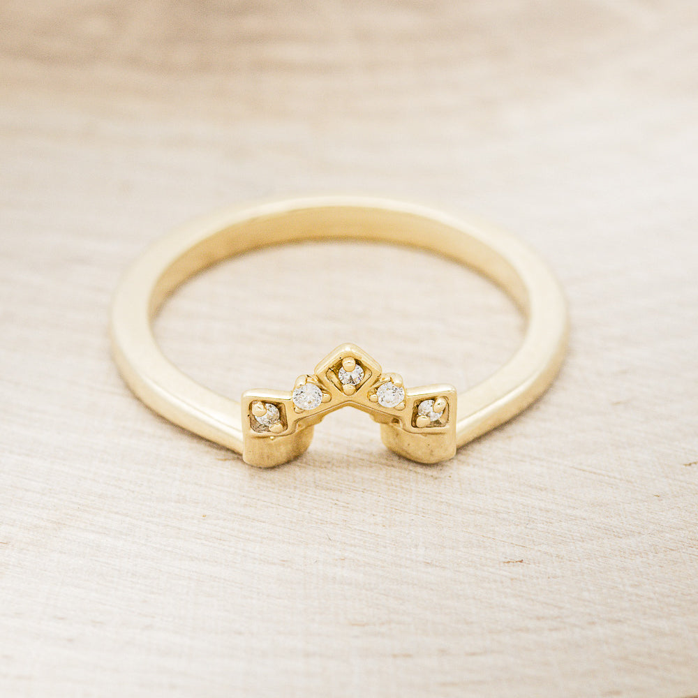 "CLEOPATRA" - 14K GOLD DIAMOND TRACER WEDDING BAND-4