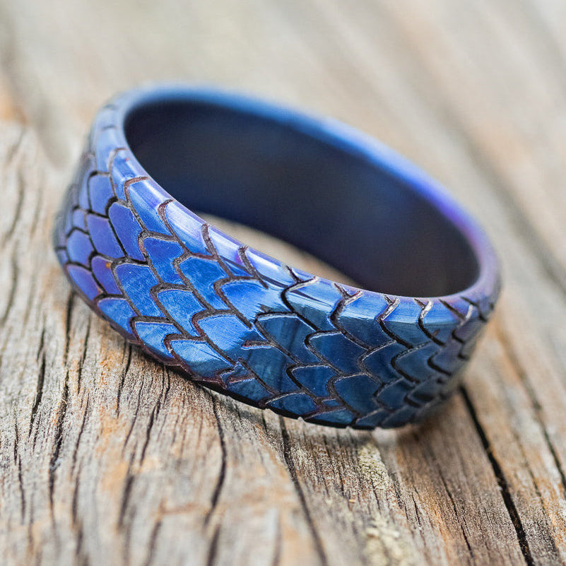 "ECHO" - FIRE TREATED TITANIUM CUSTOM EMBOSSED DRAGON SCALE WEDDING BAND-2