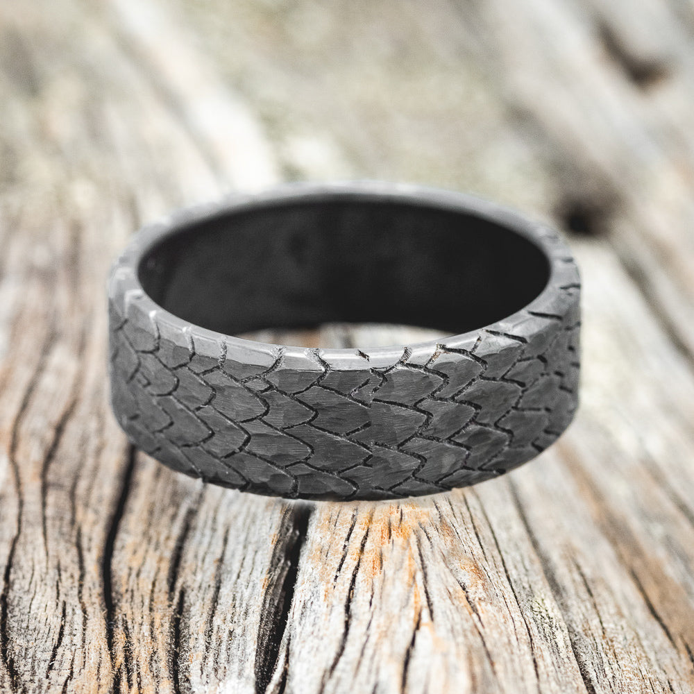 "ECHO" - HAMMERED CUSTOM EMBOSSED DRAGON SCALE WEDDING RING-4