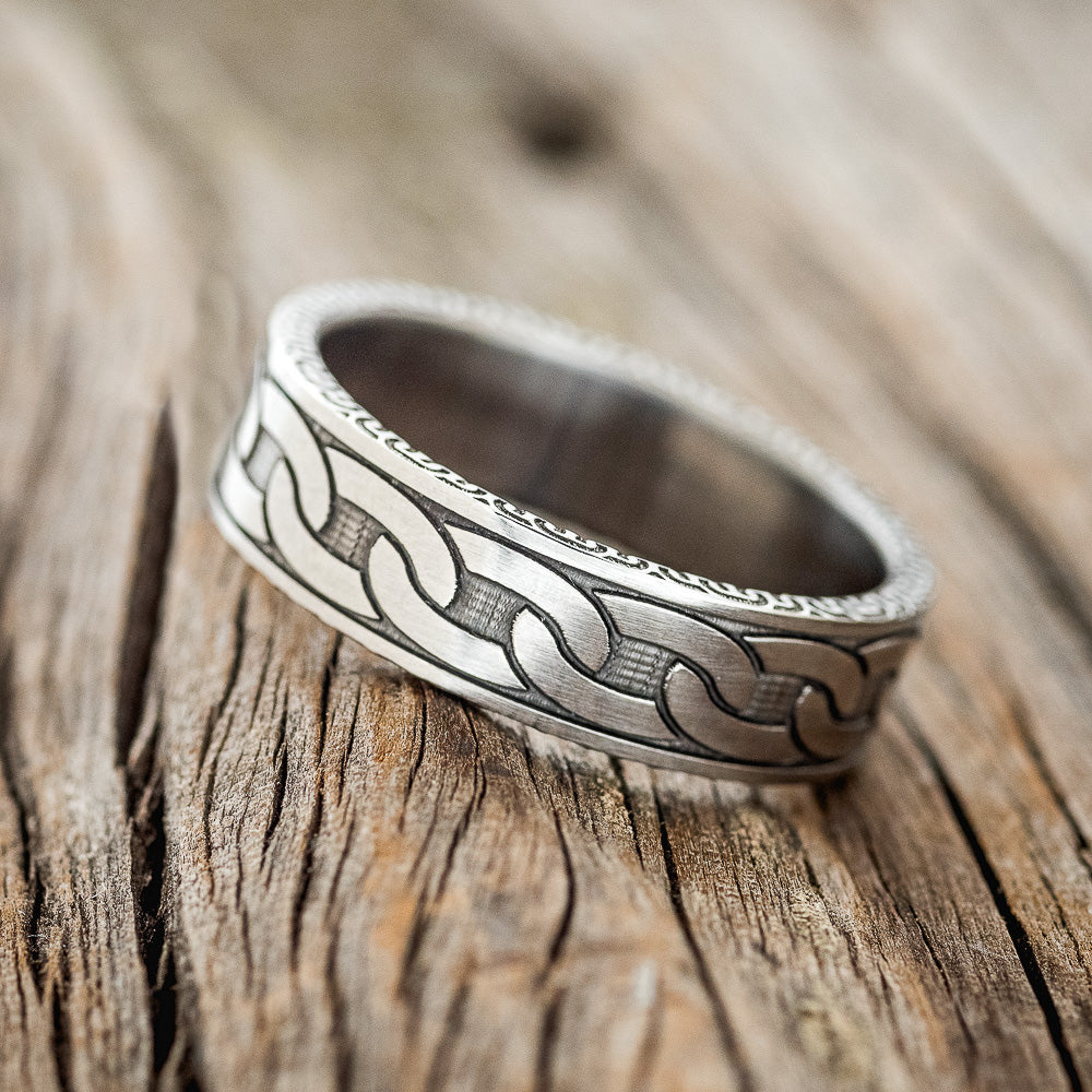 "LINK"- CHAIN ENGRAVED WEDDING BAND-2