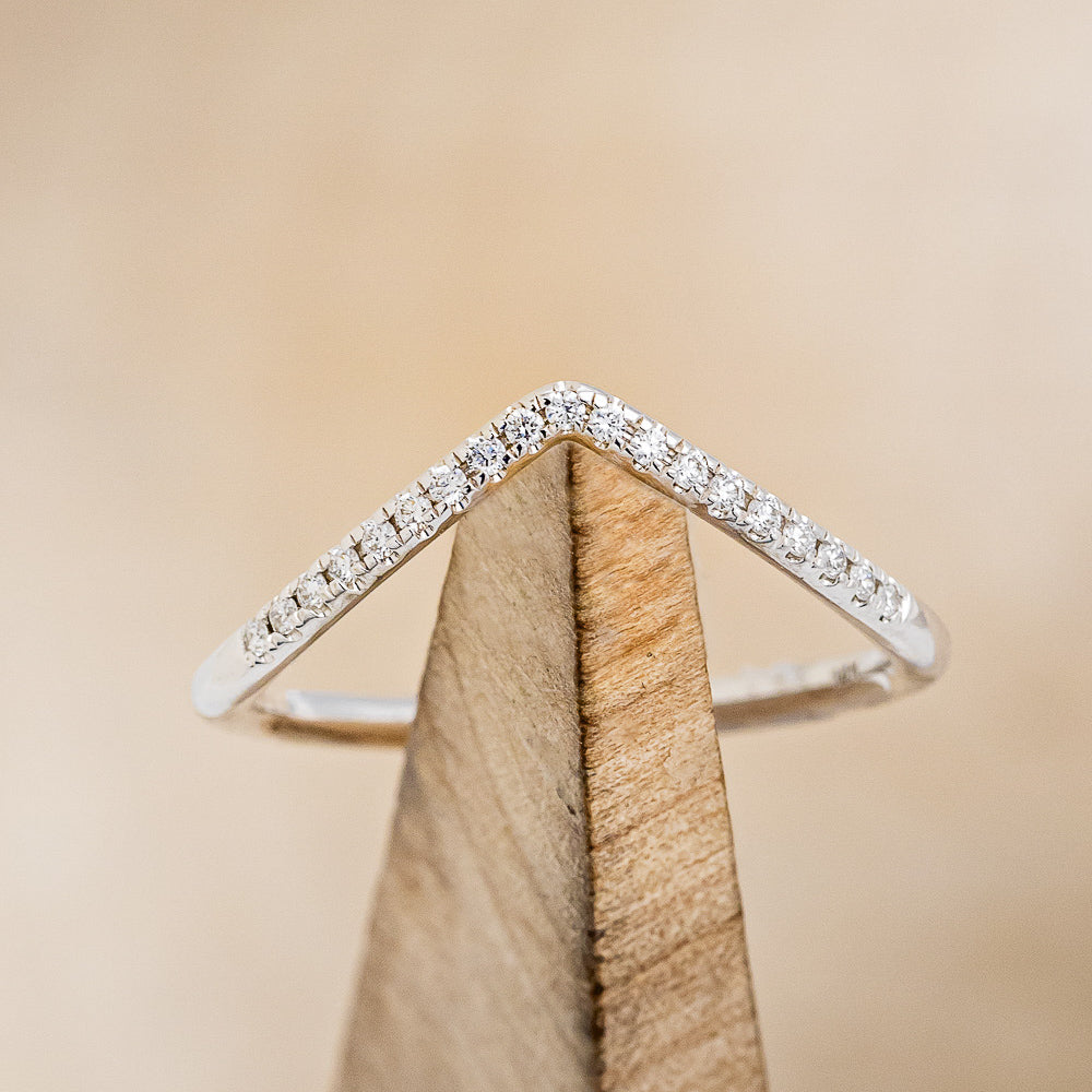 "ZIA" - BRIDAL SUITE - ELONGATED HEXAGON MOSS AGATE ENGAGEMENT RING WITH OREGON SUNSTONE ACCENTS & DIAMOND TRACERS-13