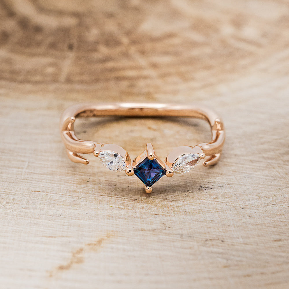 "ARTEMIS" - PRINCESS CUT LAB-GROWN ALEXANDRITE ENGAGEMENT RING WITH MARQUISE DIAMOND ACCENTS-4