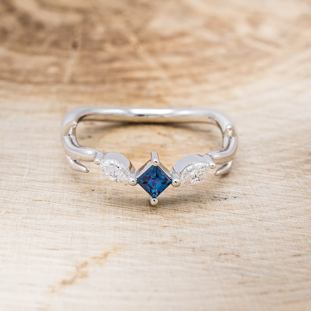 "ARTEMIS" - PRINCESS CUT LAB-GROWN ALEXANDRITE ENGAGEMENT RING WITH MARQUISE DIAMOND ACCENTS-10