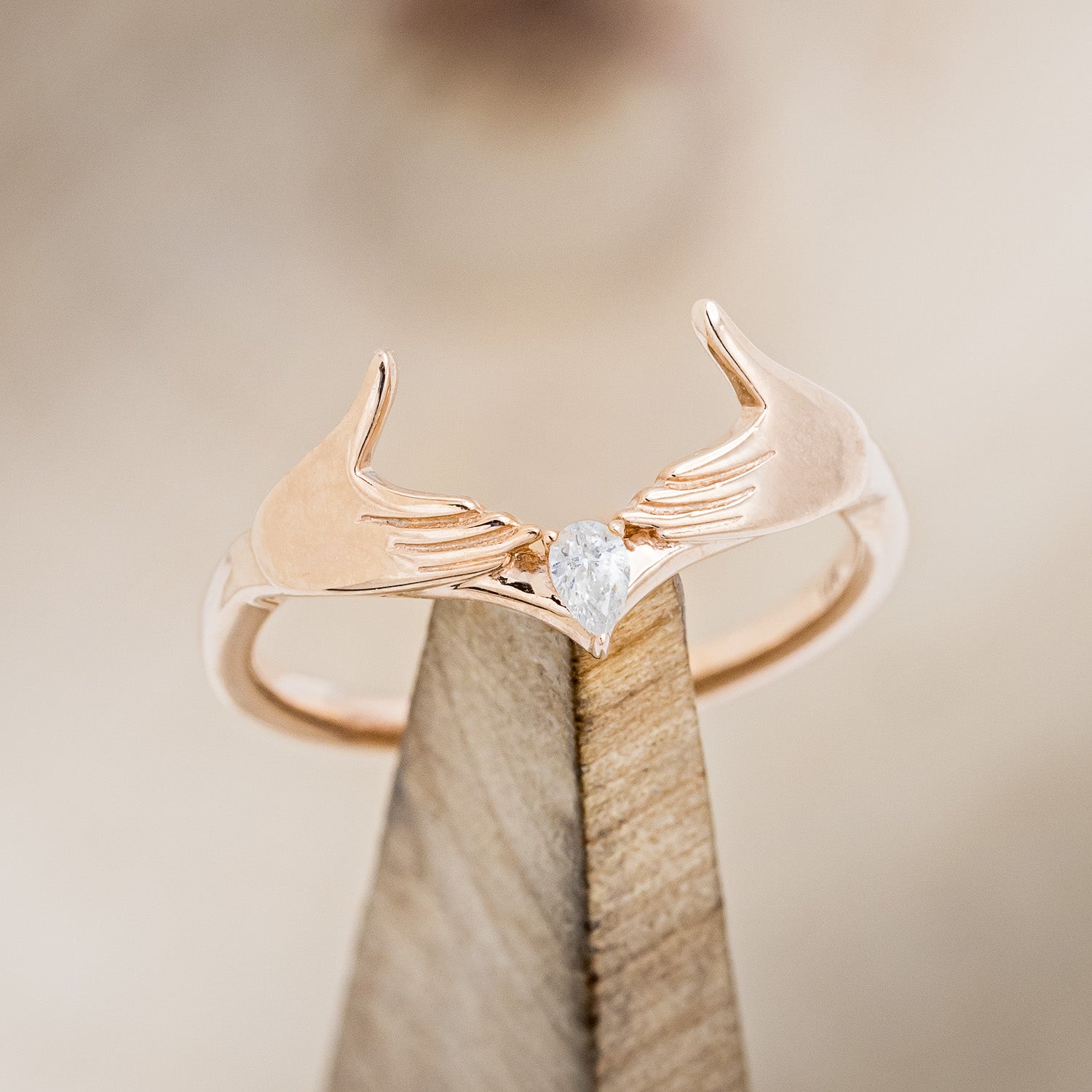 CLADDAGH BRIDAL SUITE - ROUND CUT LAB-GROWN ALEXANDRITE SOLITAIRE ENGAGEMENT RING WITH DIAMOND ACCENT TRACER & CLADDAGH TRACER-42