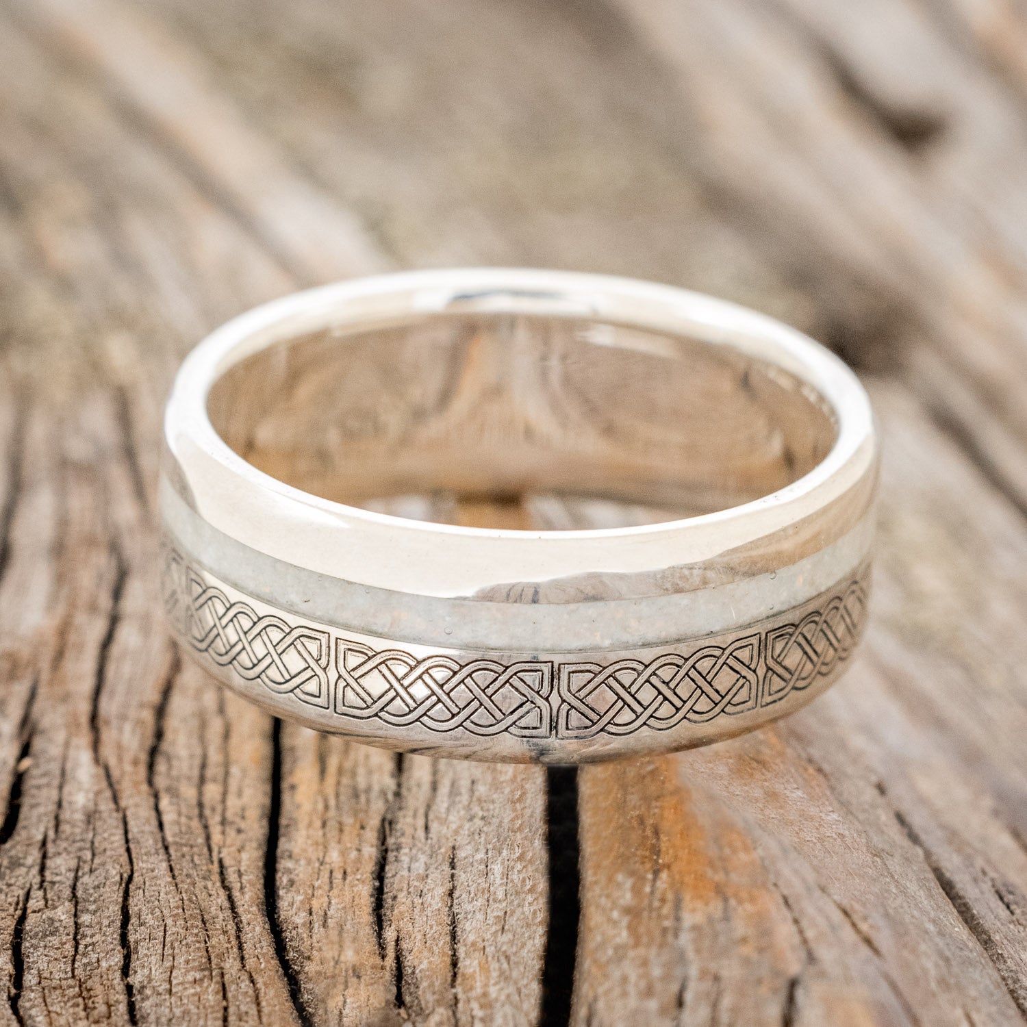 "VERTIGO" - CELTIC SAILOR'S KNOT ENGRAVED WITH FIRE & ICE OPAL WEDDING RING-3