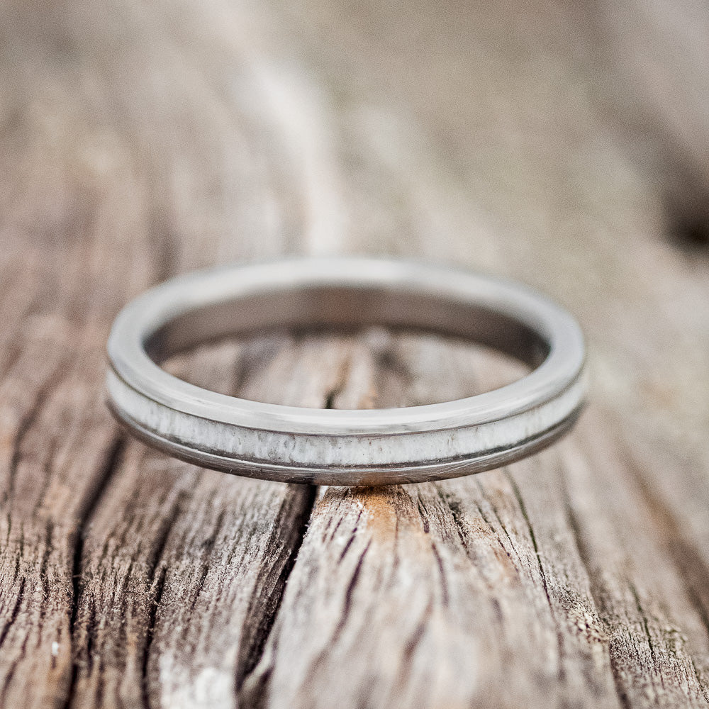 "VERTIGO" - MATCHING SET OF ANTLER WEDDING BANDS-7