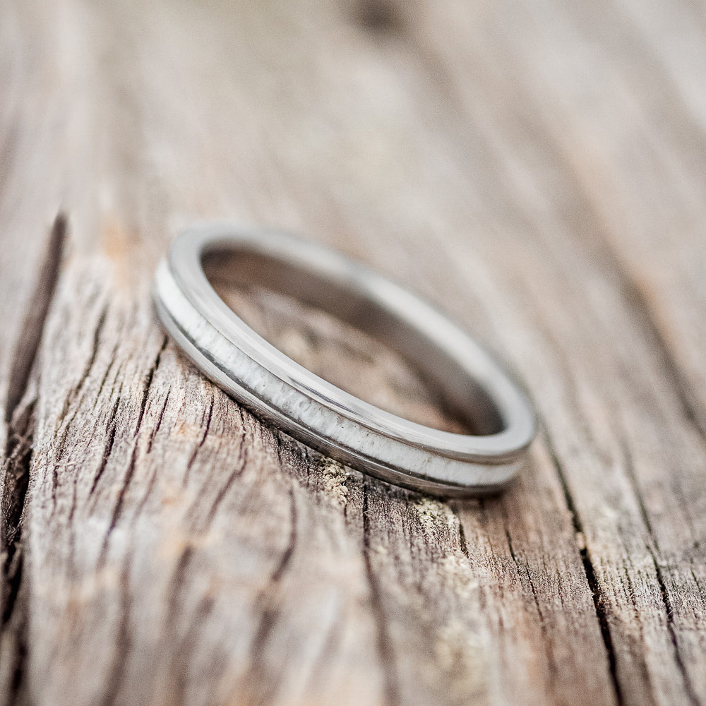 "VERTIGO" - MATCHING SET OF ANTLER WEDDING BANDS-5