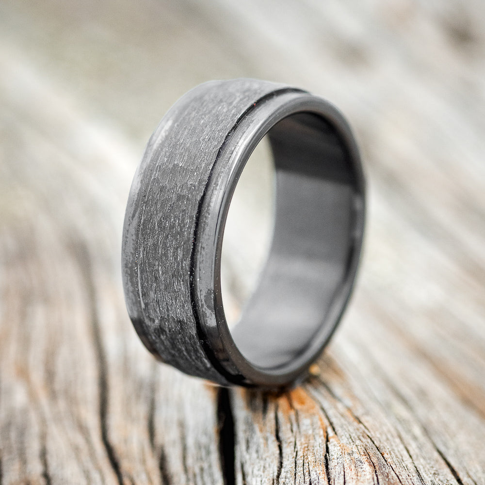 "SEDONA" - RAISED HAMMERED CENTER WEDDING BAND-4