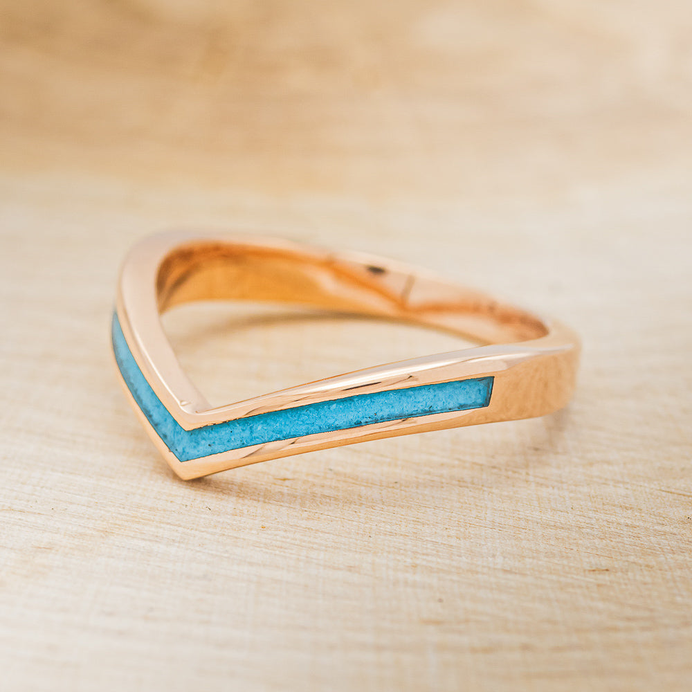 "KIDA" - V-SHAPE STACKING WEDDING BAND WITH TURQUOISE INLAY-8