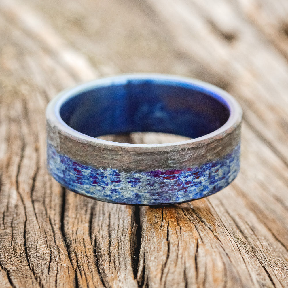 FIRE-TREATED TITANIUM WEDDING RING WITH BLACK ZIRCONIUM OVERLAY & HAMMERED FINISH-3