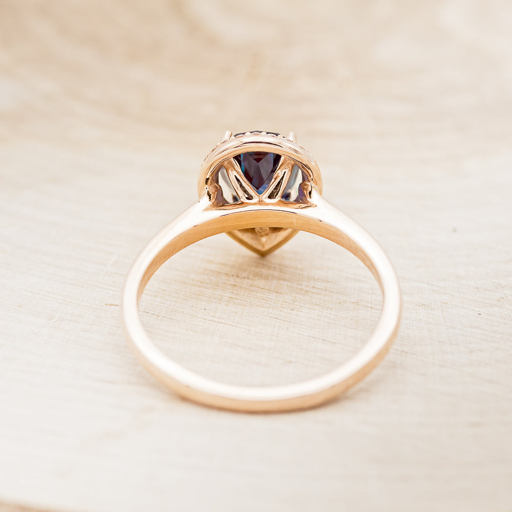 "CLARISS" - PEAR-SHAPED LAB-GROWN ALEXANDRITE ENGAGEMENT RING WITH DIAMOND HALO-6