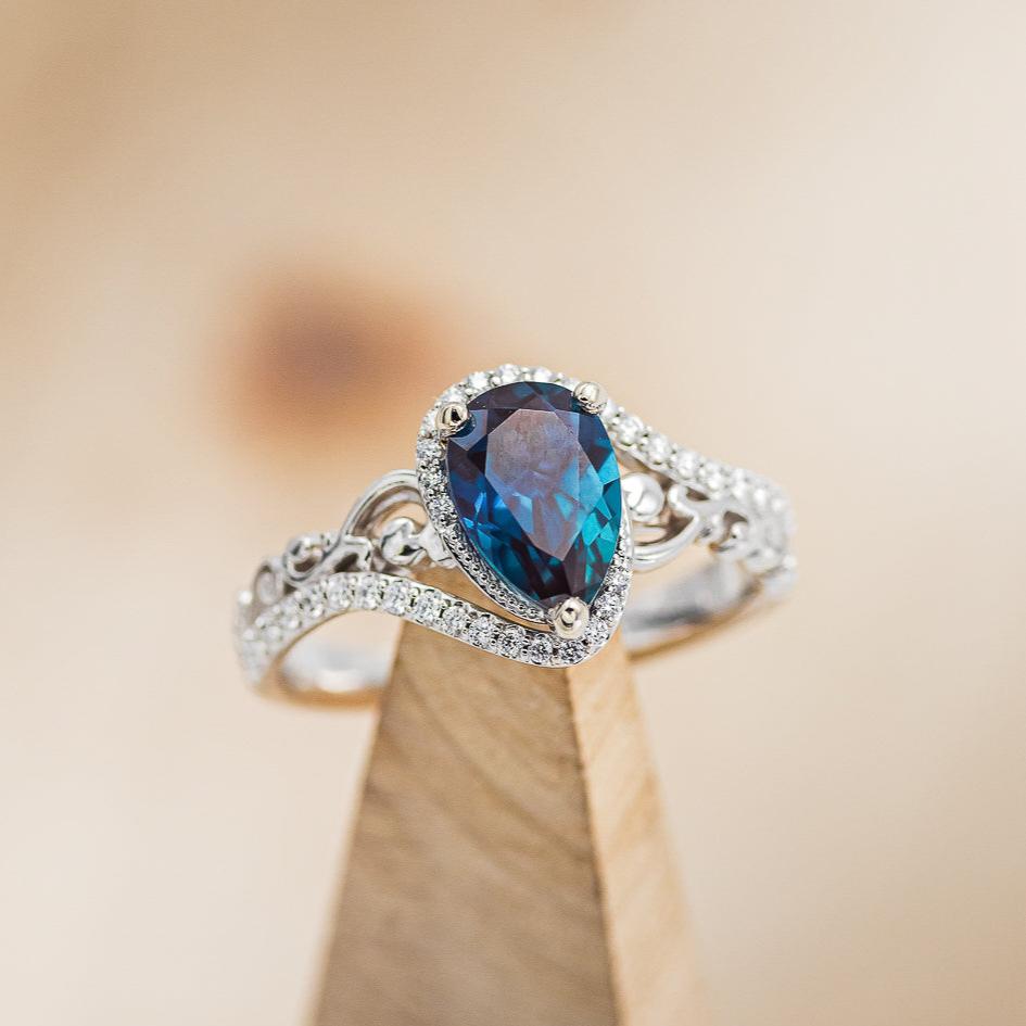 "SCARLET" - PEAR-SHAPED LAB-GROWN ALEXANDRITE ENGAGEMENT RING WITH DIAMOND ACCENTS-11