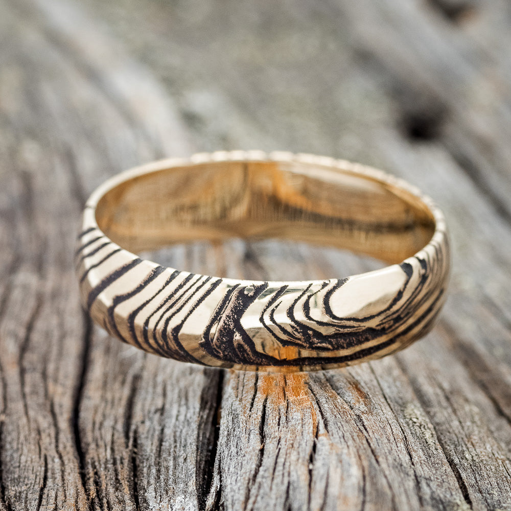 DOMED WOODGRAIN PATTERN WEDDING RING FEATURING A 14K GOLD BAND-6