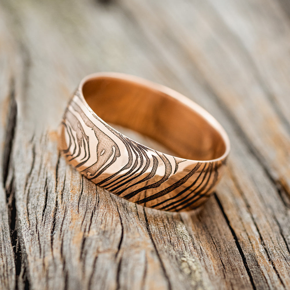 DOMED WOODGRAIN PATTERN WEDDING BAND-8