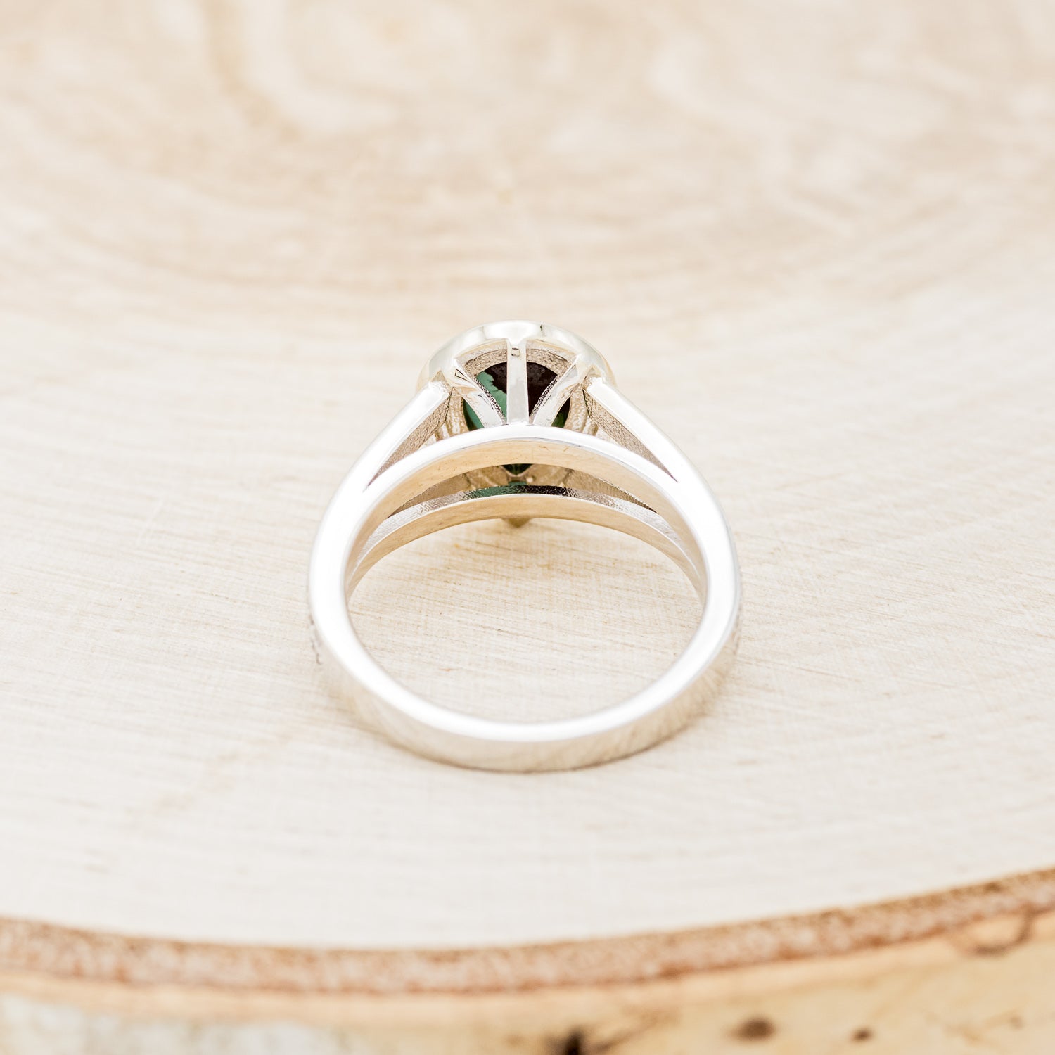 SPLIT SHANK PEAR-SHAPED TURQUOISE ENGAGEMENT RING WITH DIAMOND HALO & ACCENTS-12