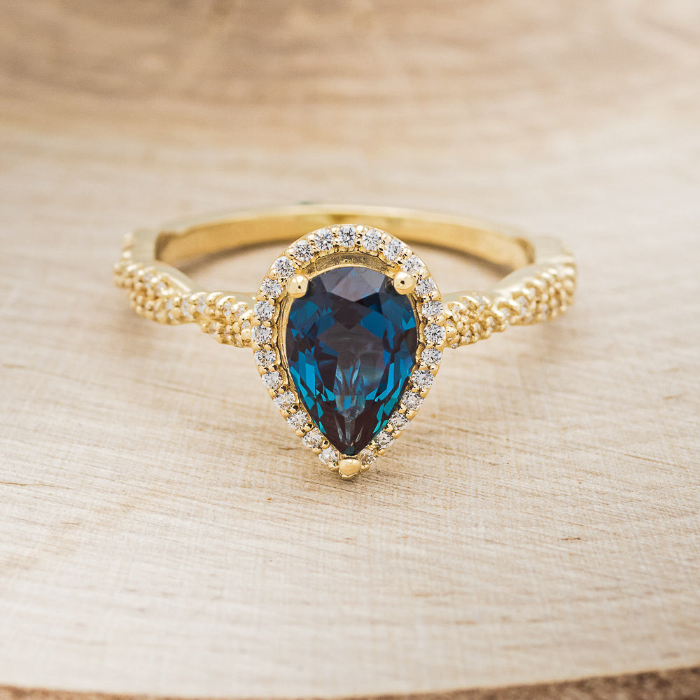 "KINLEY" - PEAR-SHAPED LAB-GROWN ALEXANDRITE ENGAGEMENT RING WITH DIAMOND HALO & ACCENTS-16