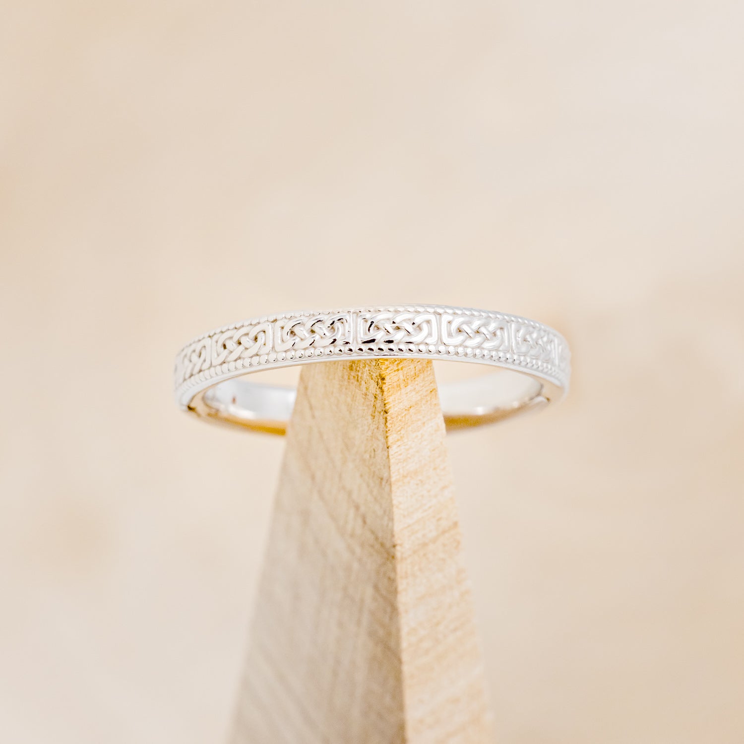 CELTIC SAILOR'S KNOT ENGRAVED STACKING BAND-4