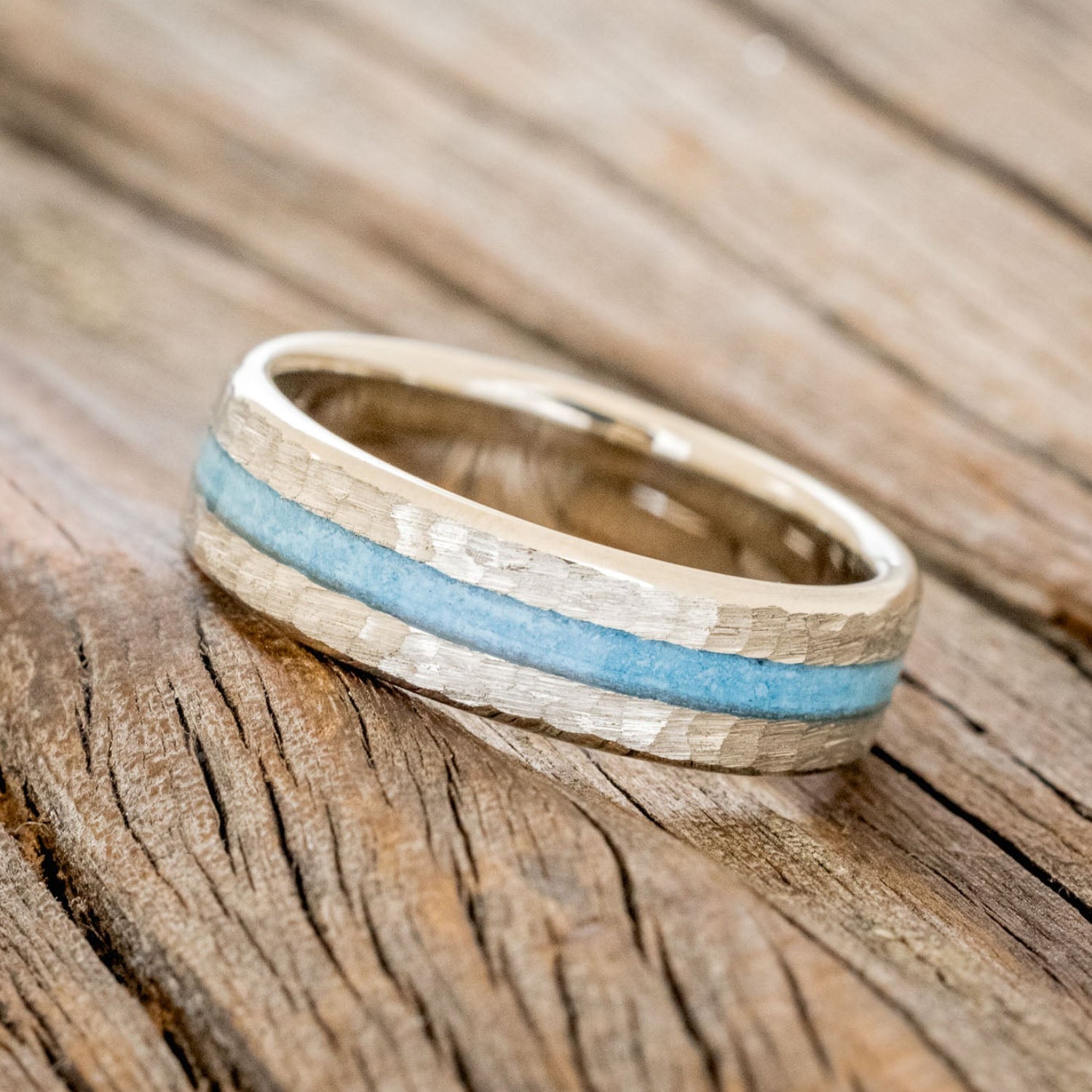 "NIRVANA" - CENTERED TURQUOISE INLAY WEDDING BAND WITH HAMMERED FINISH-2