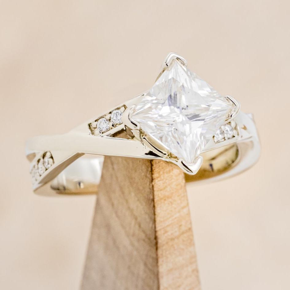 "LINA" - PRINCESS CUT MOISSANITE ENGAGEMENT RING WITH TURQUOISE RING GUARD-36