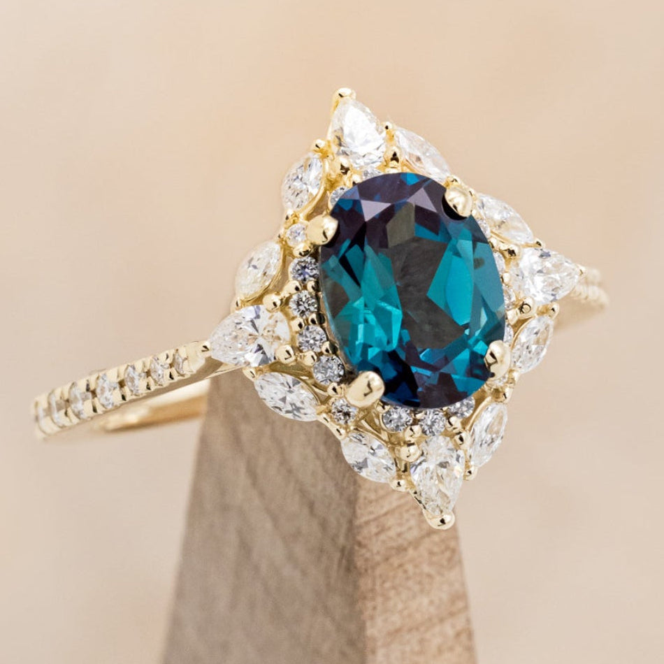"NORTH STAR" - OVAL LAB-GROWN ALEXANDRITE ENGAGEMENT RING WITH DIAMOND HALO & ACCENTS-15
