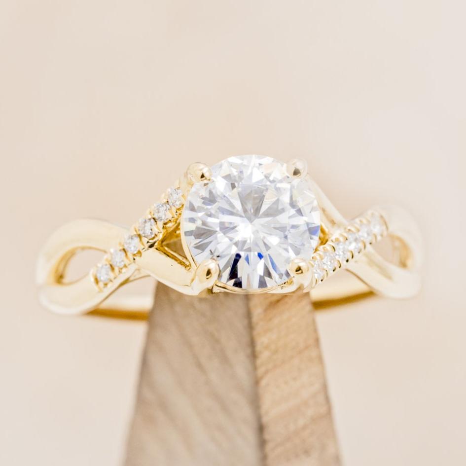 "ROSLYN" - ROUND CUT MOISSANITE ENGAGEMENT RING WITH DIAMOND ACCENTS-7