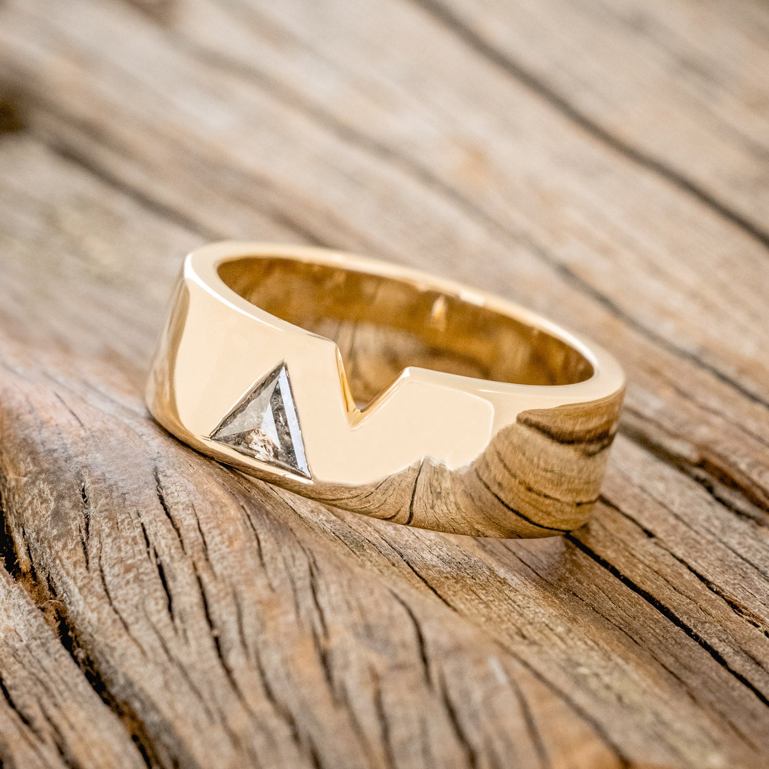 "VALENTINO" - TRIANGLE SALT & PEPPER DIAMOND WEDDING BAND-5