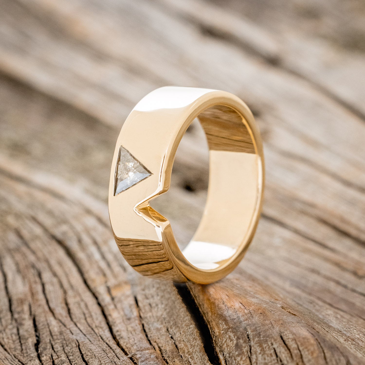 "THE POWER COUPLE" - MATCHING SET OF TRIANGLE SHAPED SALT & PEPPER DIAMOND WEDDING RINGS-9