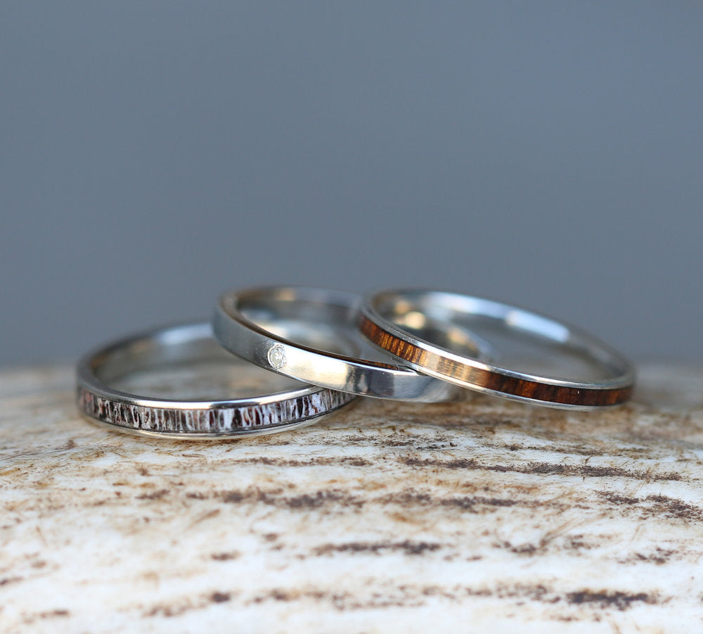 SINGLE DIAMOND STACKING WEDDING BAND-4