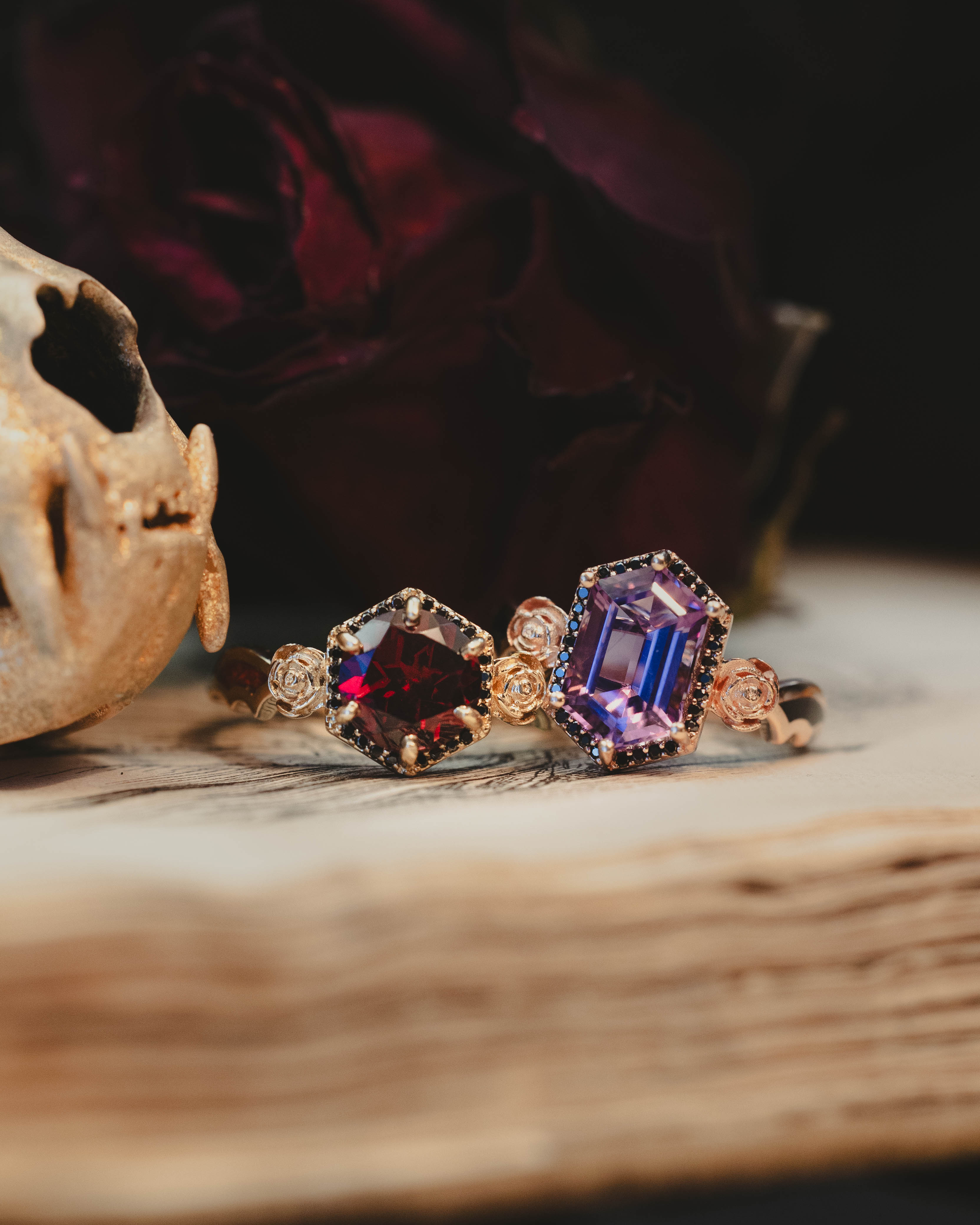 Vamp Romantic Wedding Rings: When Dark Elegance Meets Eternal Commitment