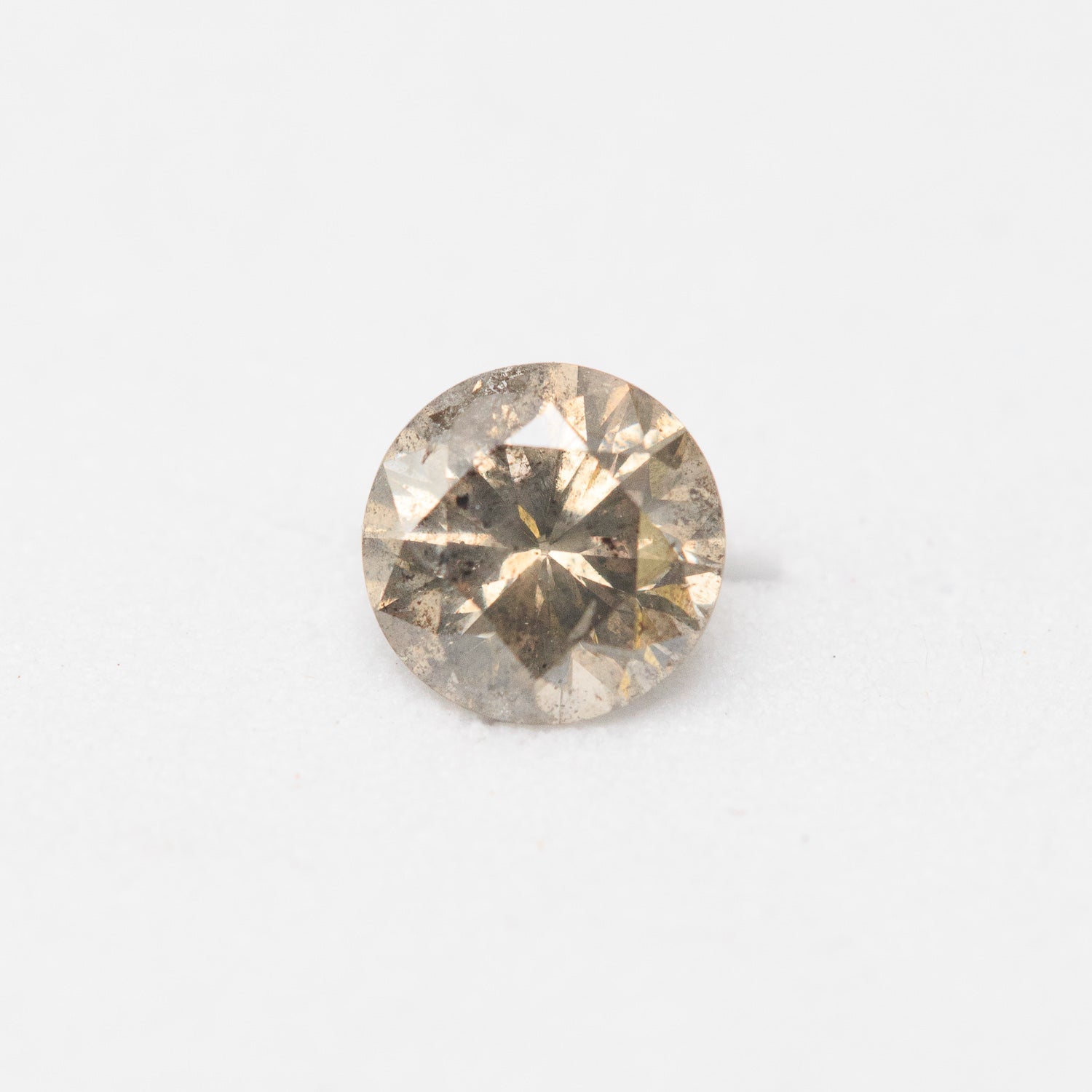 0.64ct 5.40mm ROUND BRILLIANT CUT CHAMPAGNE DIAMOND-1