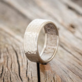 HAMMERED ANTLER LINED WEDDING RING - TITANIUM - SIZE 9 3/4-1