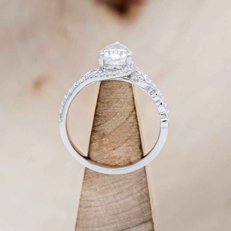 "SCARLET" - PEAR-SHAPED MOISSANITE ENGAGEMENT RING WITH DIAMOND ACCENTS - READY TO SHIP